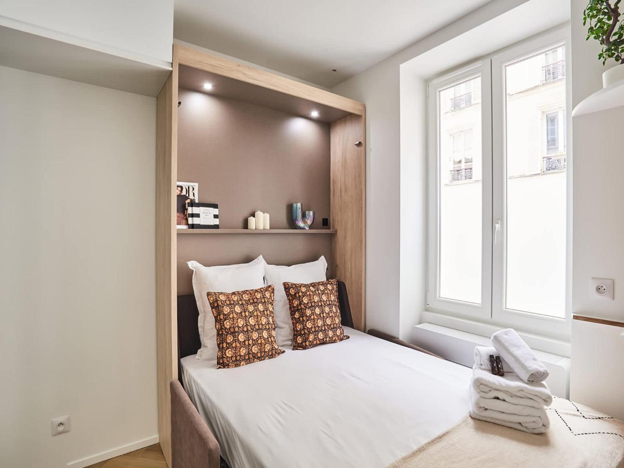 Superb Tour Eiffel Champ De Mars Appartement